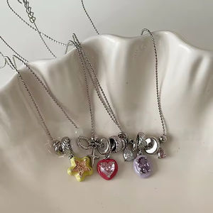 Colliers pendentifs étoile porte-bonheur jaunes tendance pour femmes et jeunes filles, collier élégant en zircon croix simple pour femmes, bijoux esthétiques - Product Image 5