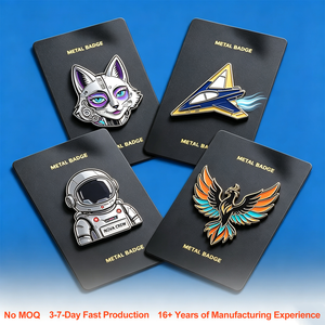 Spilla Distintiva Personalizzata in Metallo Smaltato con Logo Cartoon, Produzione Gratuita di Design, Distintivo <span class=keywords><strong>Anime</strong></span> Rigido e Morbido per Cappelli e Vestiti - Product Image 1