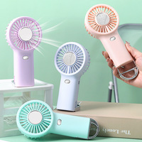 Nouveau ventilateur portable simple en plastique, mini-ventilateur de bureau USB rechargeable à 3 vitesses pour dortoir et bureau, vente en gros