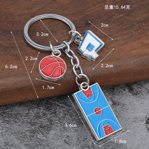 Porte-clés créatifs en forme de terrain de football, cadeau pour les amateurs de football, souvenir sportif, accessoires de mode, pendentifs pour clés - Product Image 2