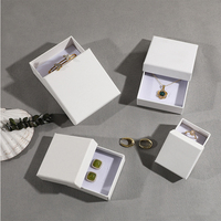 Mallette de rangement portable emballage de bijoux boucle d'oreille collier Bracelet boîte à bijoux en carton de luxe avec insert en velours