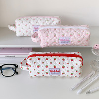 Trousse à crayons matelassée fraîche style dessin animé fraise, multi-compartiments pour l'école