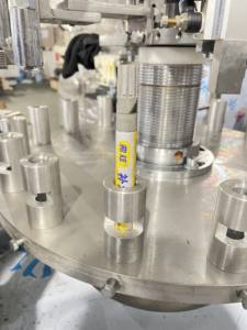 Dolgu macunu için yarı otomatik 100 gram krem dijital kontrol parçacıkları <span class=keywords><strong>Sterille</strong></span> tozu Gei lehçe küçük macun dolum makinesi - Product Image 6