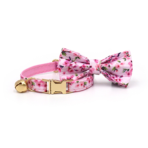 Collares para Gatos con Estampados Diversos, Tendencia Popular 2026, con una Hermosa Campanita, Aptos para Gatitos y Perros Pequeños - Product Image 1