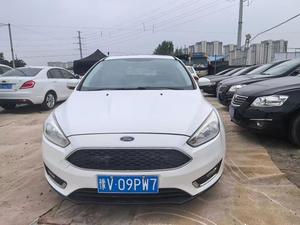 <span class=keywords><strong>Ford</strong></span> <span class=keywords><strong>Focus</strong></span>, Esterni e Interni Neri, Versione a Basso Consumo di Carburante - Product Image 1