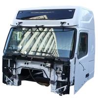 Pièces de rechange et accessoires pour camions lourds SINOTRUK, cabine de luxe, assemblage de cabine AZ1664900004, intérieur confortable et robuste.
