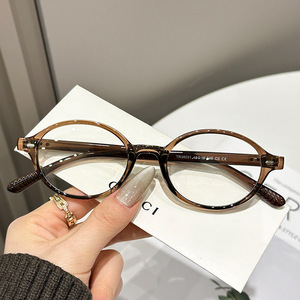 Nuova Montatura per <span class=keywords><strong>Occhiali</strong></span> TR90 Raffinata, Design <span class=keywords><strong>Vintage</strong></span> Ovale per Donna, <span class=keywords><strong>Occhiali</strong></span> Anti Luce Blu all'Ingrosso - Product Image 3