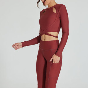 Conjunto de Yoga de manga larga de cintura alta personalizado para mujer, ropa deportiva transpirable con diseño recortado, conjunto de entrenamiento elástico directo de fábrica - Product Image 4