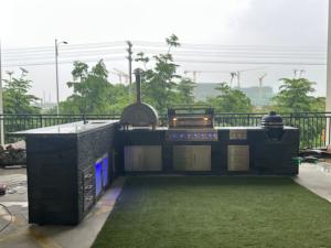 Barbecue à <span class=keywords><strong>gaz</strong></span> encastré moderne personnalisé inspiré <span class=keywords><strong>de</strong></span> la <span class=keywords><strong>pierre</strong></span>, îlot extérieur en acier inoxydable <span class=keywords><strong>de</strong></span> qualité supérieure, 7 brûleurs, cuisine extérieure exquise - Product Image 4