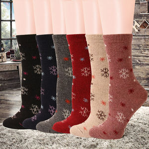 Chaussettes en coton tricoté pour femmes et jeunes filles, fantaisie, colorées, originales, pour cadeaux d'hiver, vente en gros - Product Image 3