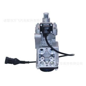 Valve de frein à pied Dx60b K013005 pour camions et autobus lourds européens, cylindre maître de frein pneumatique - Product Image 1