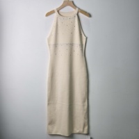 Robe pull midi en maille pour femme, col licou orné de strass, sans manches, couleur unie, été, avec logo personnalisé, fabrication OEM par usine de tricots