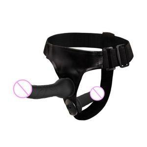 Juguete sexual para adultos Freestyle, consolador con pantalones de cuero portátil con correa para lesbianas, pene de doble extremo hecho de silicona líquida - Product Image 4