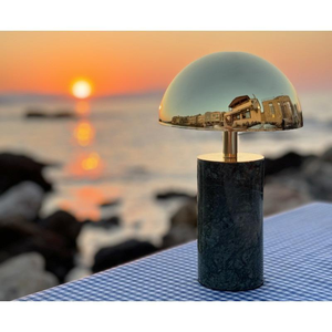 Lampada da Tavolo in Marmo Odo Italiana, Illuminazione di Lusso per Soggiorno e Camera da Letto, Lampade da Tavolo in Metallo Semi-Circolari Stile Pietra - Product Image 4