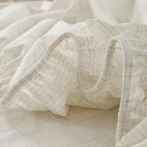 ผ้าปูที่นอนผ้าฝ้ายสีเงินแข็งแรงแผ่นพอดีกับเตียงควีนไซส์คิงไซส์เต็มรูปแบบพร้อมสายดิน4.5เมตร
