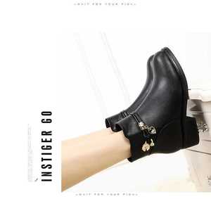 Mode à la mode en cuir fendu résistant à l'eau thermique en peluche chaussures d'hiver Zip Wedge femmes dames <span class=keywords><strong>noir</strong></span> bottes de neige - Product Image 5