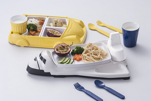 Assiette à dîner pour enfants en mélamine de forme spatiale originale, pour anniversaire d'enfant, assiette en forme de fusée - Product Image 5