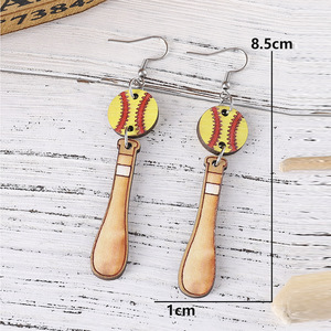 Boucles d'oreilles en bois Batte de baseball et balle Pendentif Boucles d'oreilles pour femme Uionen 1196 - Product Image 4