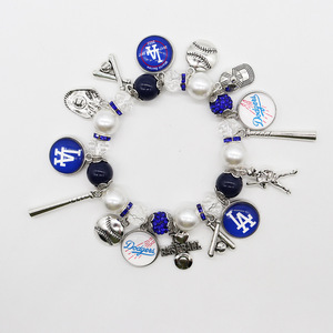 Best-seller Bracelet d'équipe de football personnalisé <span class=keywords><strong>NFL</strong></span> 32 en alliage de zinc élastique de style bohème pour hommes et femmes. pour les fêtes - Product Image 1