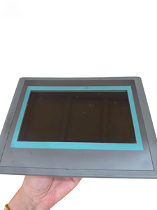 คอนโทรลเลอร์ PLC เซ็นเซอร์ HMI หน้าจอสัมผัส ของแท้ใหม่เอี่ยม รุ่น 6AV6648-0AC11-3AX0 - Product Image 1