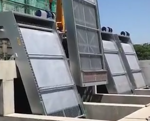 Pantalla de barra automática de rastrillo múltiple directamente de fábrica, pantalla de tratamiento de agua de alcantarillado de circulación para piscina - Product Image 6