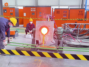 Fourneau de fusion d'aluminium à faible oxydation |   Four à <span class=keywords><strong>induction</strong></span> à fréquence moyenne pour ligne de fonderie de métaux non ferreux à haut rendement de 100 kg à 3 tonnes - Product Image 1