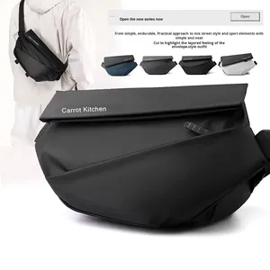 Bolso Cruzado de PU Ligero y Moderno para Hombre, Resistente al Agua, Multifuncional, para Pecho y Hombro, Estilo Motociclista - Product Image 1