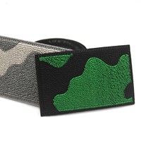 Vêtements cousus personnalisables patchs de transfert de chaleur PU coeur fleur en forme de logo de veste universitaire pour décorations de chapeau de moto