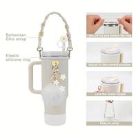 Lot de 7 accessoires en silicone écologiques à motif floral, avec porte-clés, pendentif boule en peluche et poignée décorative pour bouteilles de 40 oz