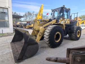 Chargeur sur pneus Komatsu wa470 d'occasion Original fabriqué au Japon Chargeur frontal d'occasion wa470-6 WA500-6 WA600-6 chargeur d'occasion pas cher - Product Image 5