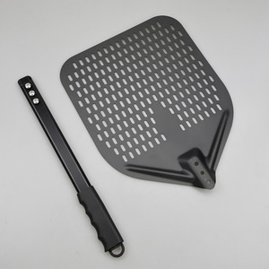 Pelle à <span class=keywords><strong>pizza</strong></span> professionnelle en aluminium perforée de 12 pouces, qualité restaurant, manche long, antiadhésive, pour four extérieur - Product Image 2