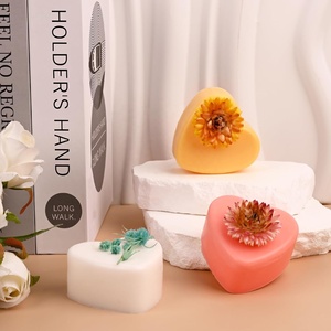 <span class=keywords><strong>Moule</strong></span> <span class=keywords><strong>en</strong></span> silicone <span class=keywords><strong>en</strong></span> <span class=keywords><strong>forme</strong></span> <span class=keywords><strong>de</strong></span> cœur, lot <span class=keywords><strong>de</strong></span> 2, pour savon fait main, bombes <span class=keywords><strong>de</strong></span> bain, bougies, gâteaux, bombes au chocolat, gelée (vert) - Product Image 4