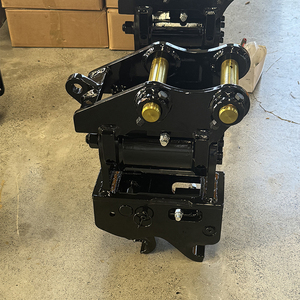 Produits les plus vendus : Mini-excavatrice 3 tonnes 5-8, pelle hydraulique inclinable à attache rapide 180° Coupleur inclinable avec double verrouillage de sécurité - Product Image 2