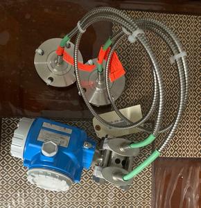 เครื่องวัดความดันแบบดิฟเฟอเรนเชียล Endress+Hauser FMD78 พร้อมซีลไดอะแฟรมสองชั้น ช่องสัญญาณเอาต์พุต 4-20mA ความแม่นยำ 0.075% ชิ้นส่วนที่สัมผัสของเหลวทำจาก 316L - Product Image 4