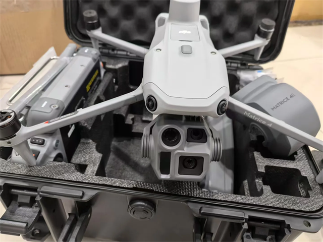 New Original RTK GPS Matrice 4E Enterprise Drone M4E with Night Vision Light for Commercial Use Large Stock