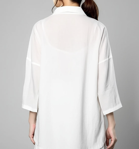 Camisa de Popelina de Algodón Blanca para Mujer con Logotipo Personalizado, Cuello Camisero, Corte Holgado, Manga Larga, Estilo Casual para Uso Diario - Product Image 3