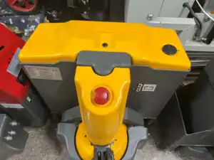 Gemaakt In China Hoge Kwaliteit Mini Elektrische Vorkheftruck 1.5T 2.0T Hydraulische Handling Equipment Elektrische Pallet Truck