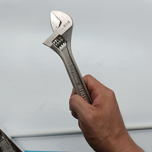 Lave Inglesa Cờ Lê Điều Chỉnh Mô-men Xoắn Sắt Niken Phong Cách Châu Âu - Product Image 5