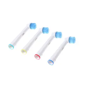 อุปกรณ์เสริมแปรงทำความสะอาดแปรงสีฟันไฟฟ้าที่ละเอียดอ่อน4ชิ้นสีขาวเข้ากันได้กับ Oral B