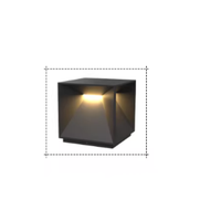 Lampe frontale de colonne solaire étanche IP65 LED pour l'extérieur Lumière solaire pour villa, cour, porte, clôture