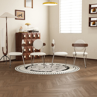 Chaises de salle à manger et de restaurant confortables à dossier haut pour coiffeuse de salon de café avec siège de cadre