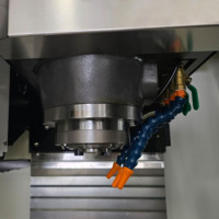 Centro de Mecanizado CNC VMC855 a Precio de Fábrica, Fresadora Vertical de 3 Ejes con ATC de 24T para Procesamiento de Piezas de Automóviles