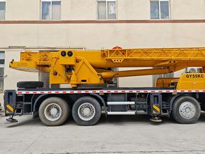 Grue d'occasion QY55KC 55 tonnes Shanghai QY QAY XCA XCT en bon état à prix réduit - Vente chaude - Product Image 3