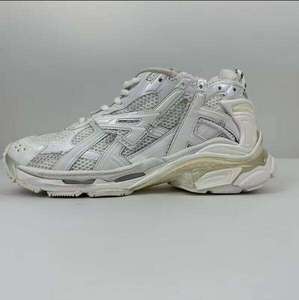รองเท้าผ้าใบผู้ชายสุดหรูคุณภาพสูง Balenciagaess 3.0 รุ่น Chunky สไตล์ไฮเอนด์ หนังแท้ พร้อมไฟส่องสว่าง ดีไซน์ทันสมัย เหมาะสำหรับฤดูใบไม้ร่วงและฤดูร้อน - Product Image 6