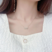 Collar con Colgante de Cadena de Eslabones con Alas de Ángel de Latón Chapado en Oro Brillante y Circonita para Mujer - Regalo de Boda y Aniversario