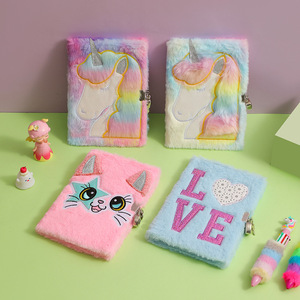 Cahier A5 en peluche dessin animé mignon pour filles Clés de verrouillage Design Pages d'écriture doublées de feutre avec couverture à paillettes Journal <span class=keywords><strong>secret</strong></span> pour les filles - Product Image 2