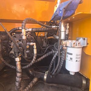 حفارات ساني 135C مستعملة أصلية من الصين مع مكونات المحرك الأساسية للبيع - Product Image 5