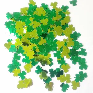 Hari St. Patricks Irish Festival Pesta Plastik Hijau Shamrock Multicolor Semanggi Payet Kartu Kecil untuk Dekorasi Pesta