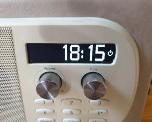 شاشة راديو ALPINE شاشة عرض Oled بيضاء وصفراء شاشة عرض Oled - Product Image 6