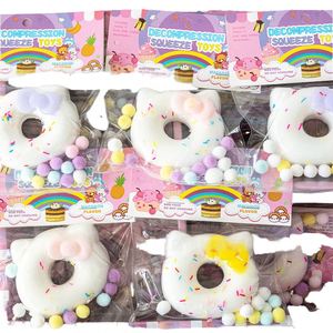 ของเล่นบีบอัดรูปอุ้งเท้าแมวน่ารักขนฟูหลากหลายแบบ TPR สีสันสดใส ของเล่นบีบคลายเครียดสำหรับเด็กและทุกเพศ - Product Image 1